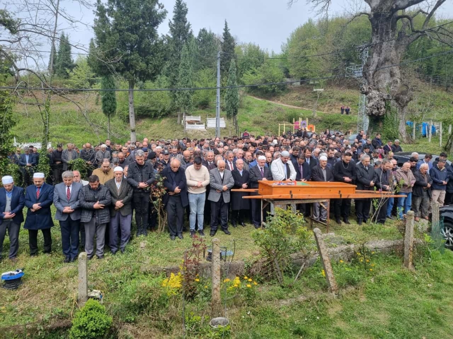 HSK Üyesi Ergün Şahin’in anne acısı