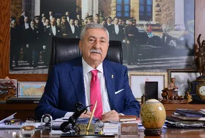 PALANDÖKEN, “YILBAŞI ALIŞVERİŞLERİNDE FASON ÜRETİME DİKKAT”