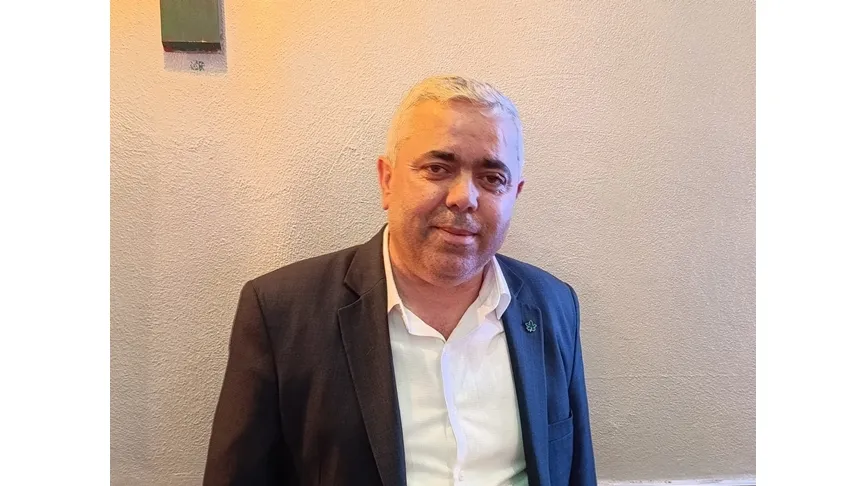 ŞİKAYETİNDEN ÜNİVERSİTE ÖĞRENCİSİNE BURS VERMESİ KARŞILIĞINDA VAZGEÇTİ