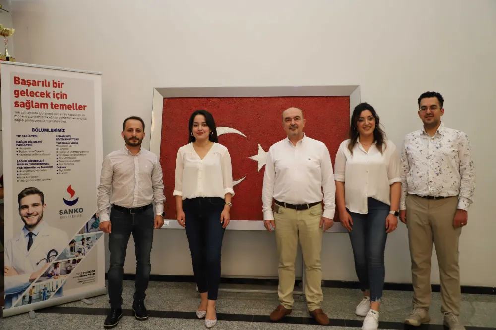 SANKO ÜNİVERSİTESİ AKADEMİSYEN VE ÖĞRENCİLERİ HASTALIKLARI KOKU İLE TEŞHİS EDECEK PROJE GELİŞTİRİYOR