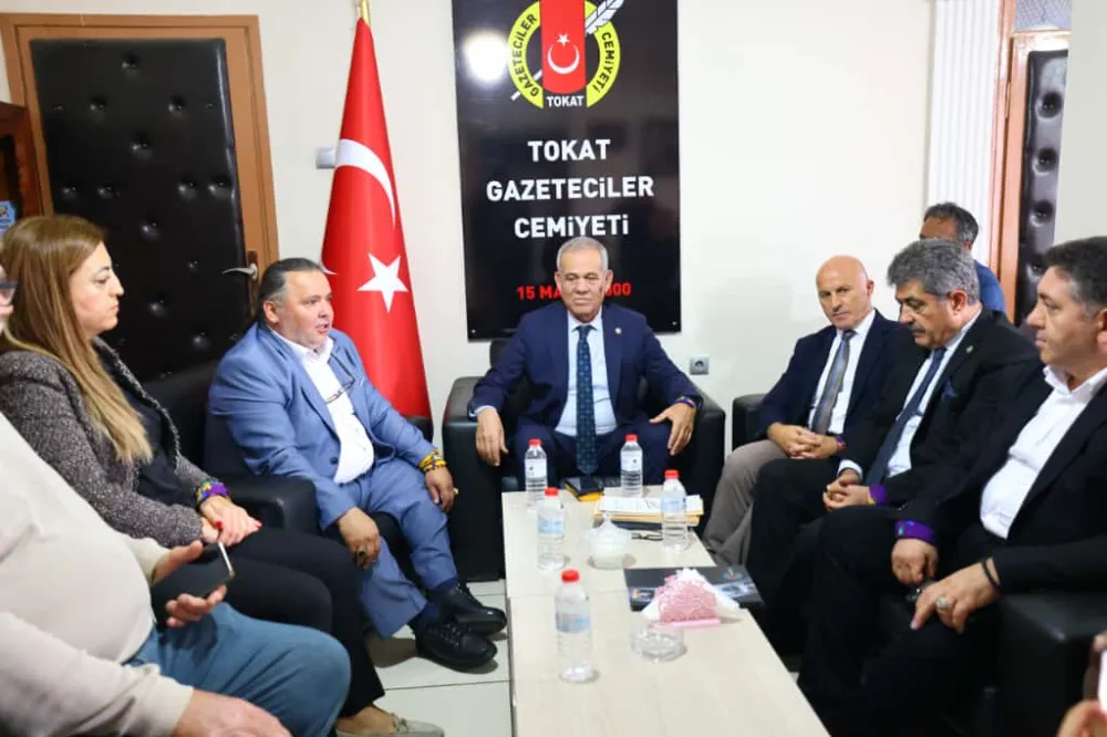 TOKAT BELEDİYE BAŞKANI VE GAZETECİLER CEMİYETİNE ZİYARET