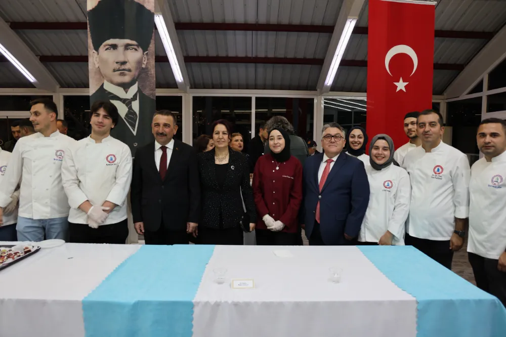 Rektör Özölçer, Tebrikat Töreni ve Resepsiyona Katıldı