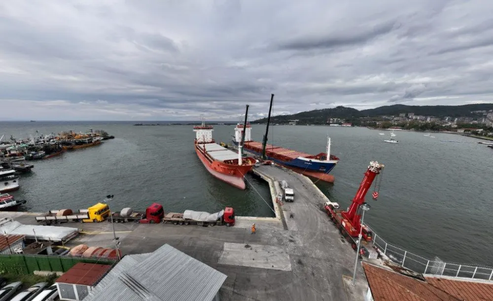 KDZ. EREĞLİ BELEDİYE LİMANI YOĞUN İLGİ GÖRÜYOR