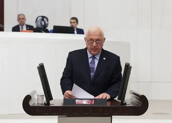 TÜRKİYE’NİN DIŞ POLİTİKADAKİ ETKİNLİĞİ ZAYIFLIYOR