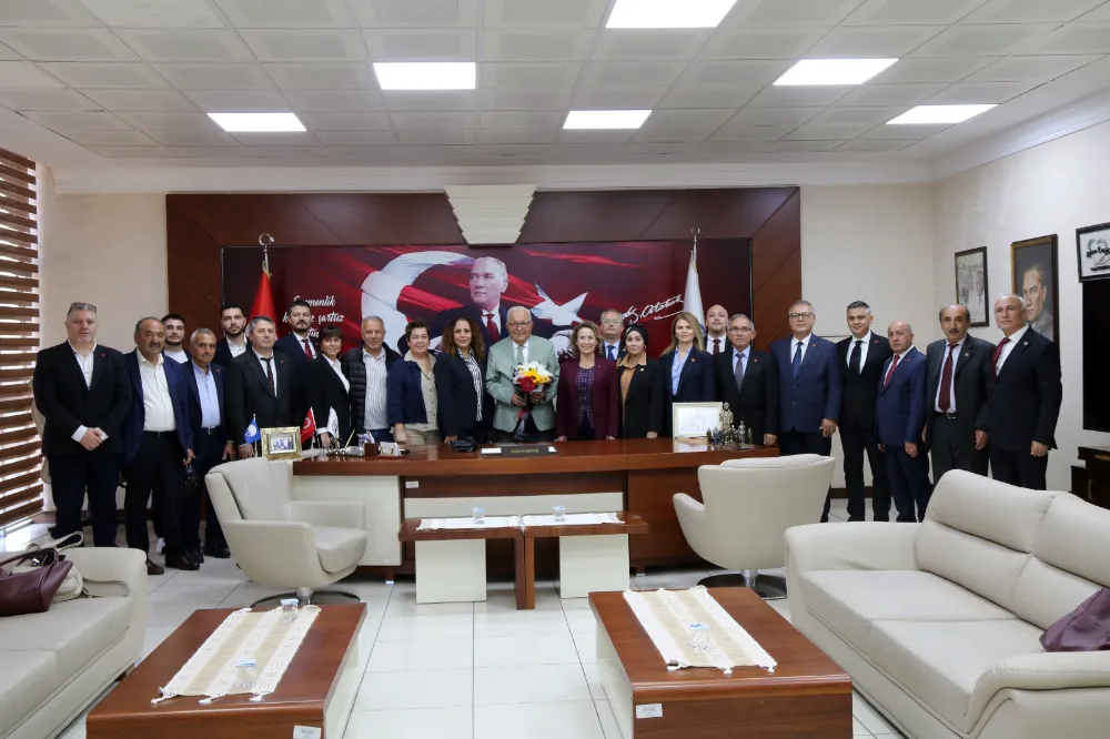 CHP YÖNETİMİ, BAŞKAN POSBIYIK’I ZİYARET ETTİ