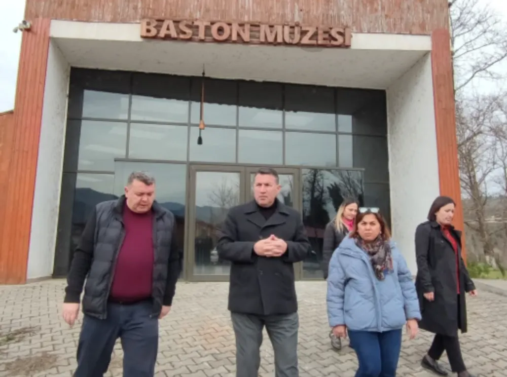 BAŞKAN ULUPINAR