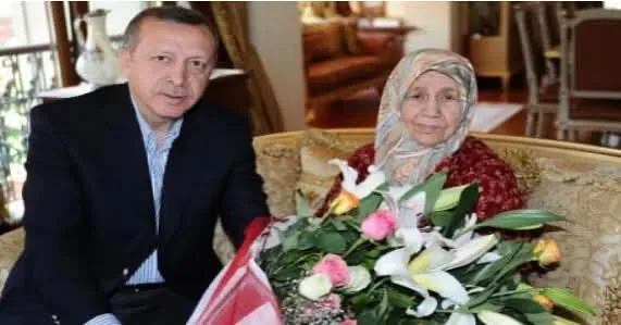 AK PARTİLİ KARAGÜZEL’DEN SERT TEPKİ: “HAKARETLERİ ŞİDDETLE KINIYORUM”