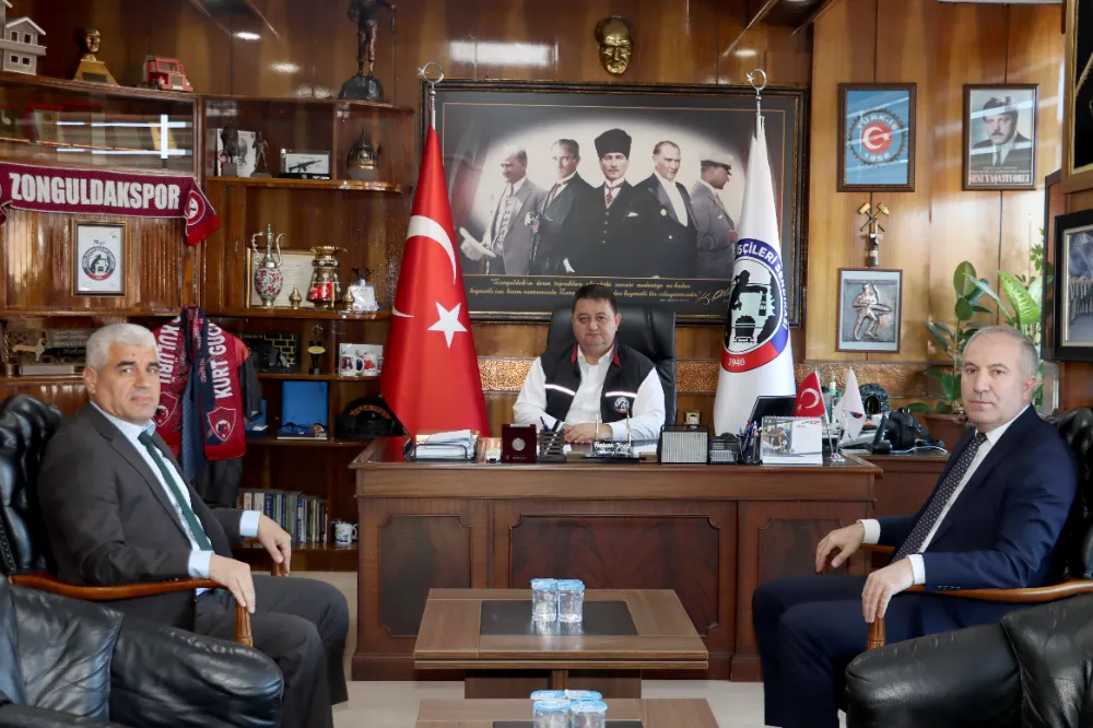 MADENCİNİN 1 MAYIS İŞÇİ BAYRAMINI KUTLADILAR