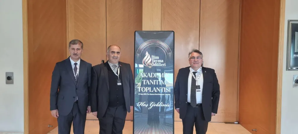 BEUN Rektörü Prof. Dr. Özölçer İlim Yayma Ödülleri Akademik Tanıtım Toplantısı’na Katıldı