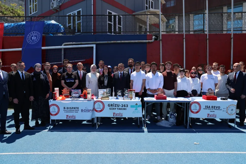 Prof. Dr. Servet Karasu,,19 Mayıs Atatürk’ü Anma, Gençlik ve Spor Bayramı Kutlamalarına Katıldı