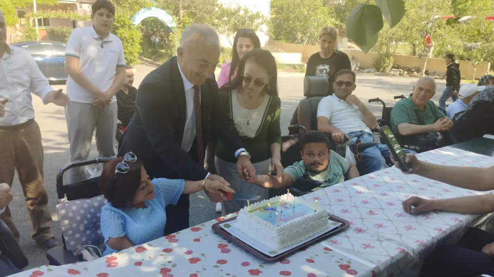 Engellilerden Sesli’ye “Başkanlık” duası