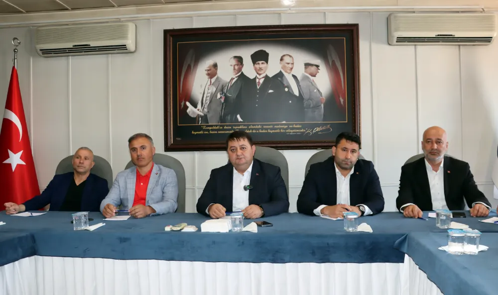 GENİŞLETİLMİŞ BAŞKANLAR KURULU TEK GÜNDEMLE TOPLANDI