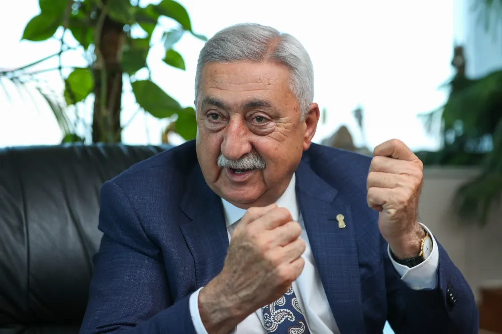 PALANDÖKEN, “MÜCBİR SEBEP HALİNİN UZATILMASI MEMNUNİYET VERİCİ”