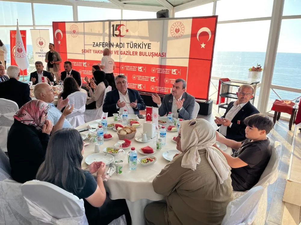 Rektör Özölçer, Zonguldak Polisevinde Şehit Yakınları ve Gazilerle Bir Araya Geldi