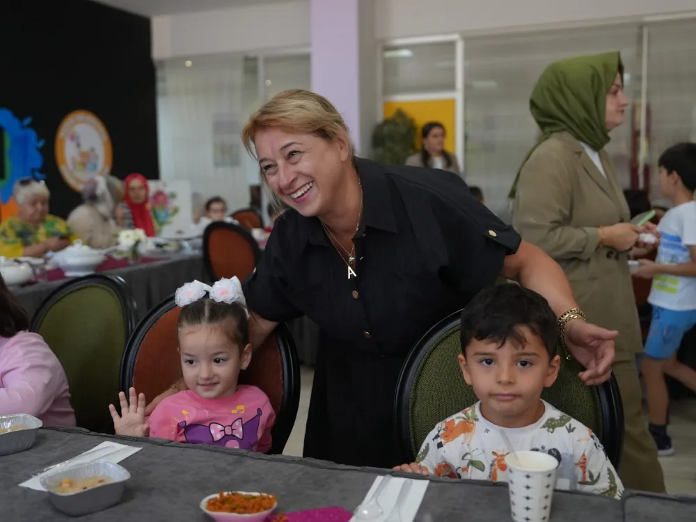ÇOCUK ÜNİVERSİTESİNDEN ANLAMLI ETKİNLİK
